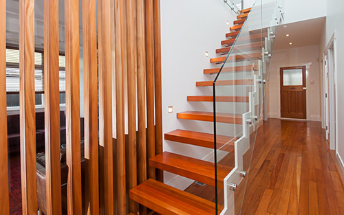 Serratus stairs – Stairs with steel cut-out stringer and Matai treads.