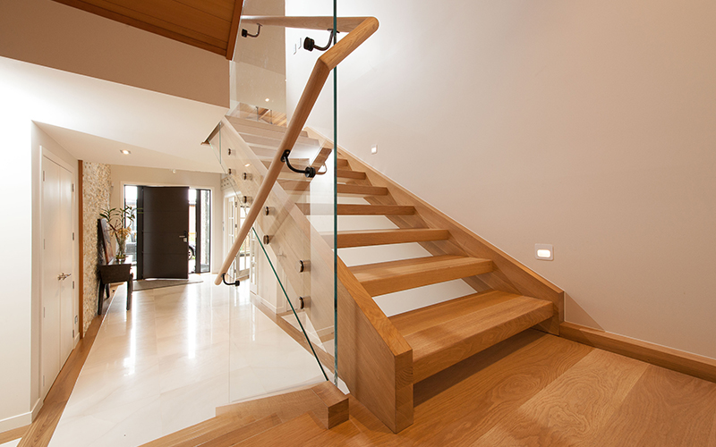 Separare stairs – made from American Oak with open risers