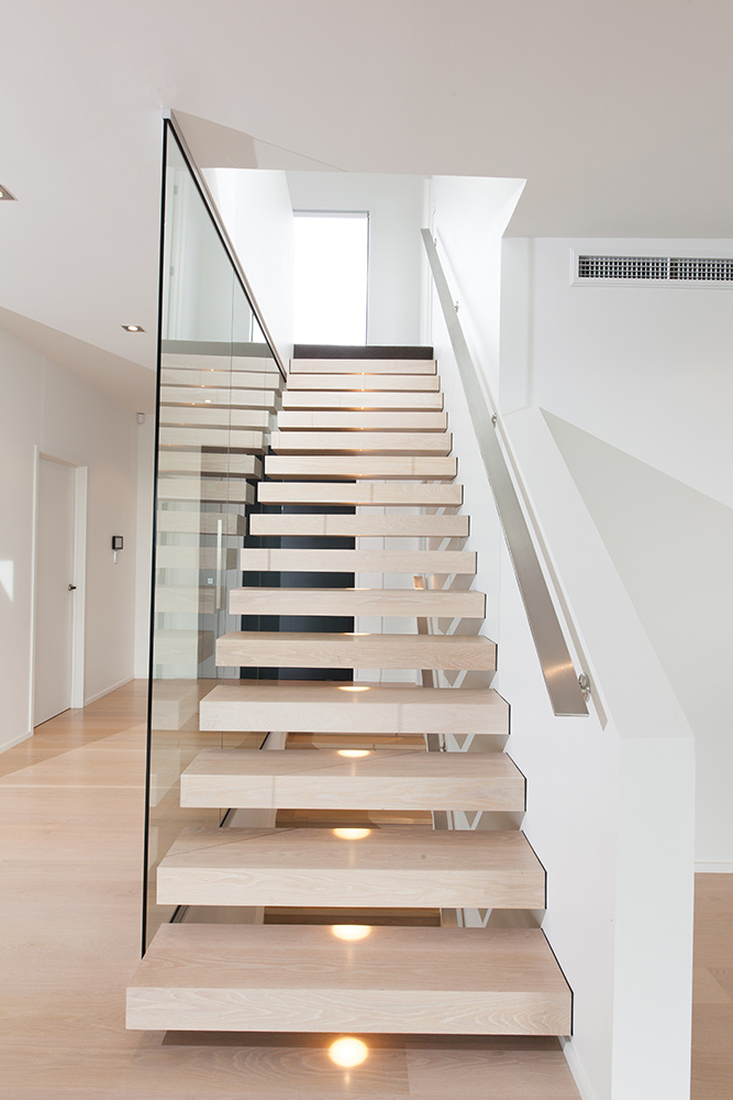 Stairway Handrails | Ackworth House